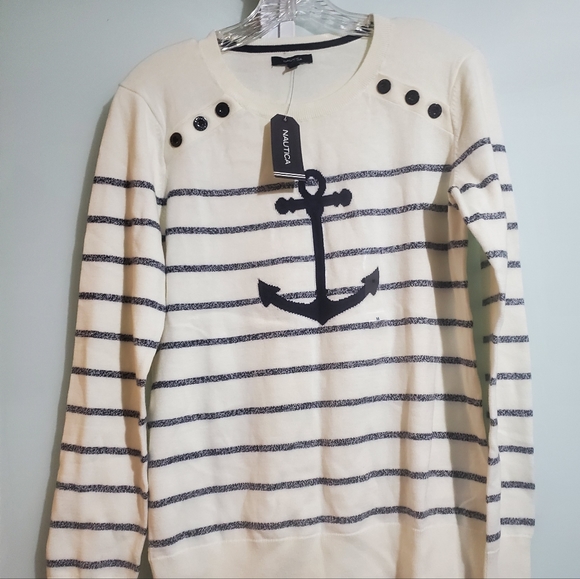 Nautica Sweaters - Nautica Sz M BNWT Long Sleeve Sweater